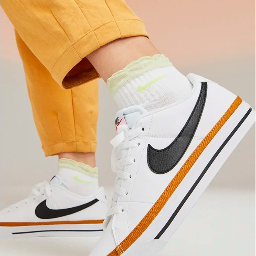 Nike Court Legacy
